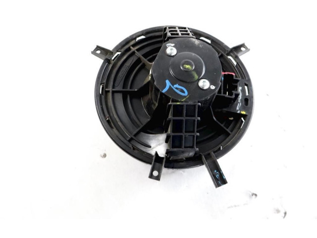 Вентилятор печки    68038189AA   Fiat Freemont
