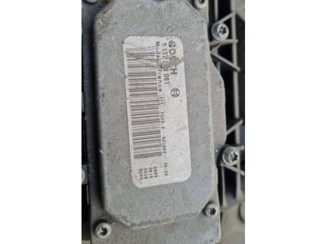 Вентилятор радиатора 30647253, 30636445 Volvo S80