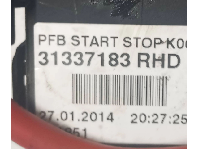 Блок предохранителей 31337183, 202725 Volvo S60