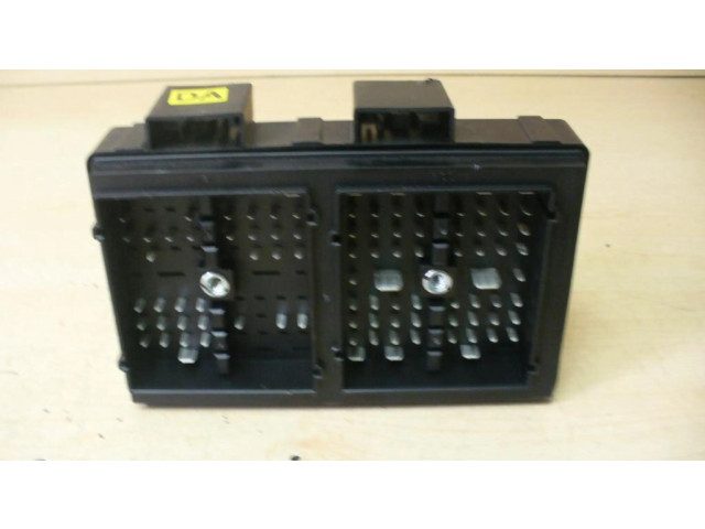 Pojistková skříňka K463 Opel Antara 2009