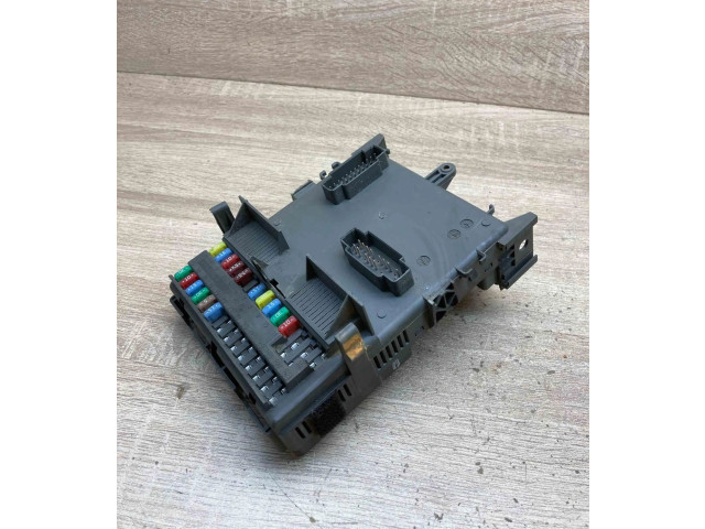   Pojistková skříňka 8200371614   Renault Espace IV 2002