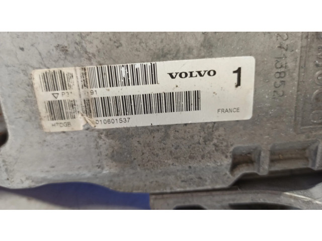 Крестовидная связь оси рулевого колеса