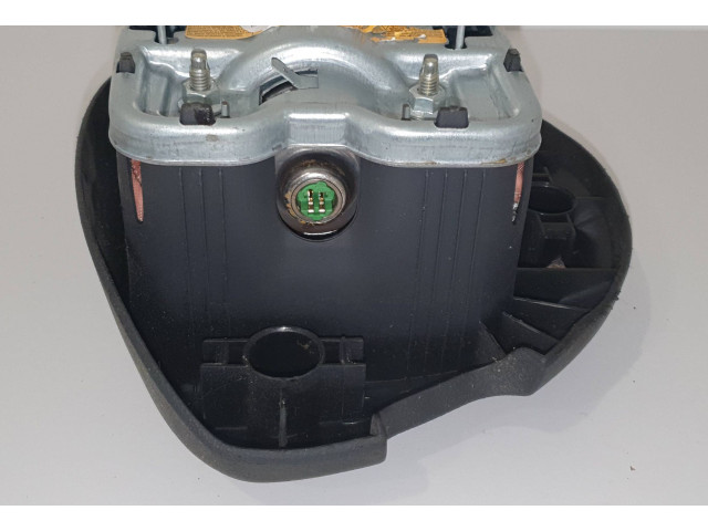 Подушка безопасности водителя 8200677496, 370C03120133 Renault Clio III