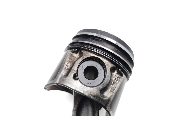  Поршень с шатуном DYUR4042171 DYUR4042171  Citroen C4 I Picasso  