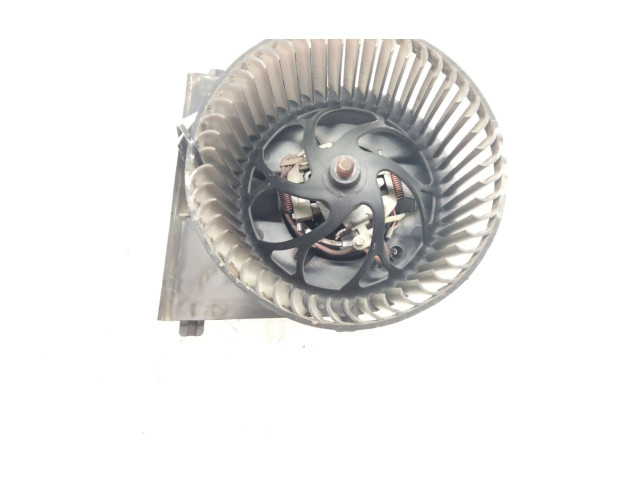 Вентилятор печки 1J1819021A Volkswagen Golf SportWagen