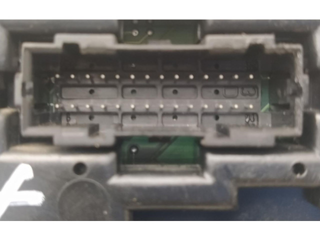 Панель приборов 5411004600 Volkswagen Golf III