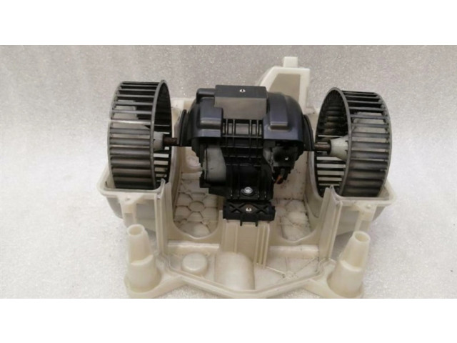 Вентилятор печки    A2228202214   Mercedes-Benz S C217