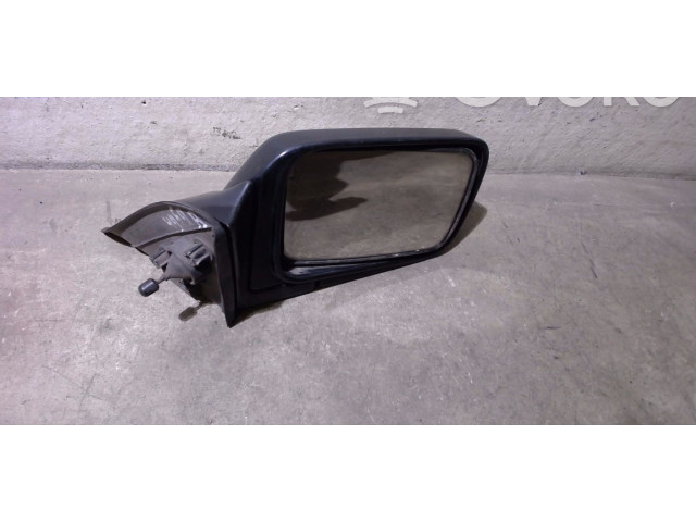 Zpětné zrcátko Nissan Sunny 1988