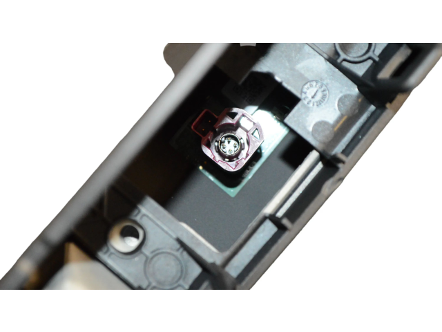 Дисплей 108954302J Tesla Model Y