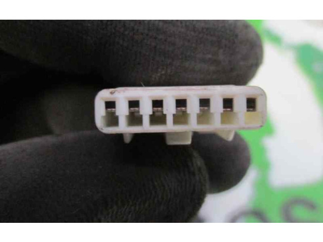 Зеркало электрическое Fiat Idea - года