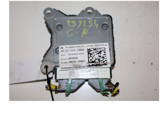 Блок управления надувных подушек 51897787   Fiat Grande Punto