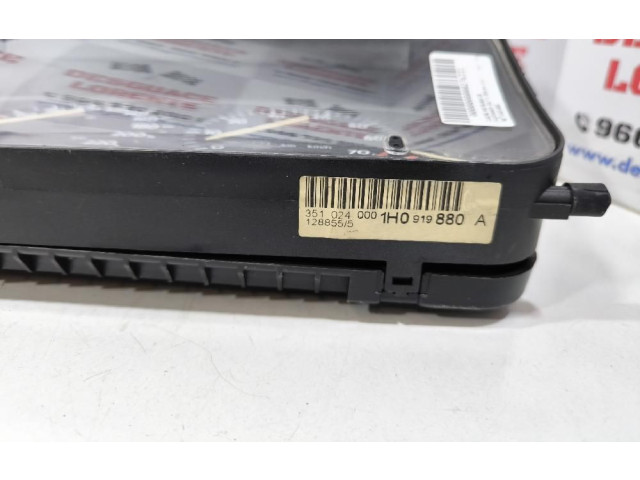 Панель приборов 1H0919880 Volkswagen Golf III