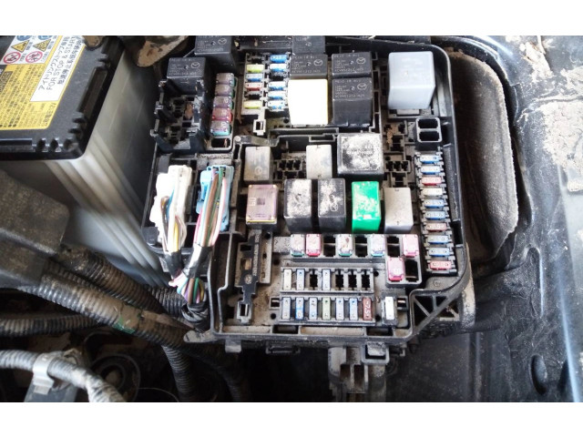 Pojistková skříňka Řídící jednotka BSM BCKB66765 Mazda 3 2022