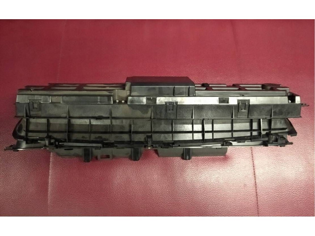 Přístrojová deska Toyota Prius (XW30) 2009 83800-47390, 83800-47390-3