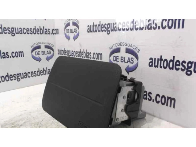 Подушка безопасности водителя Ford Fiesta