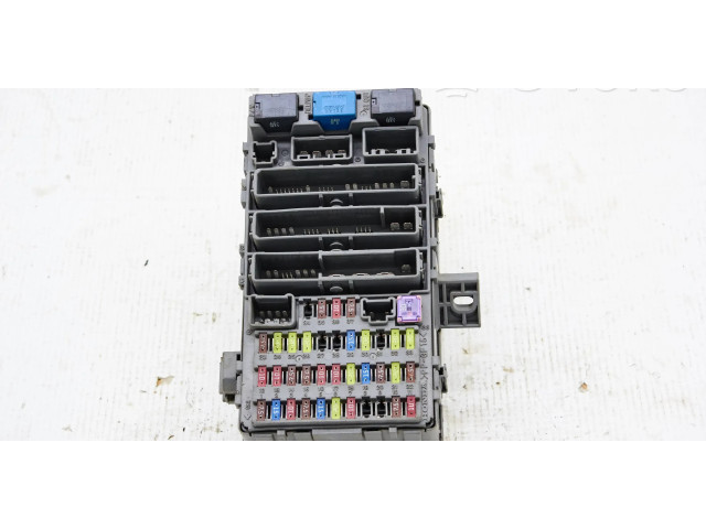 Pojistková skříňka snbg810 Honda Civic 2008