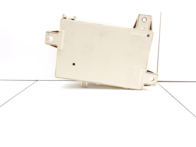 Блок предохранителей  XR8T14A067BA, 9010802991   Jaguar S-Type    