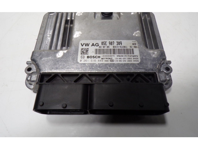 Блок управления двигателя 05E906018DGBS, 05E907309   Audi A1
