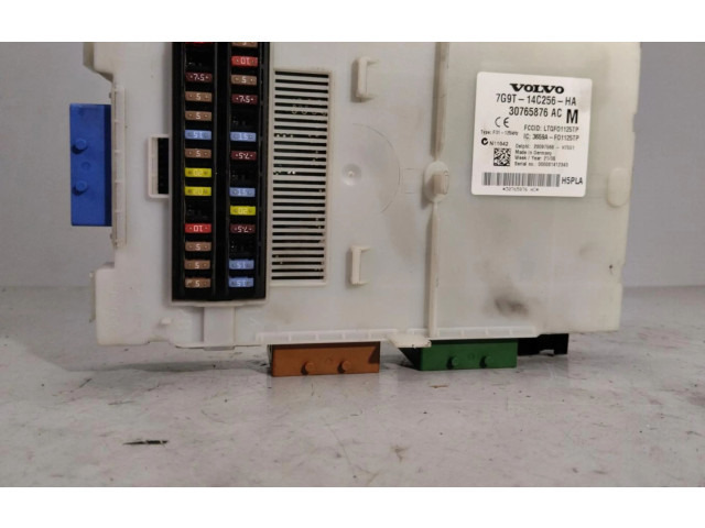 Блок предохранителей 7G9T14C256HA Volvo S80
