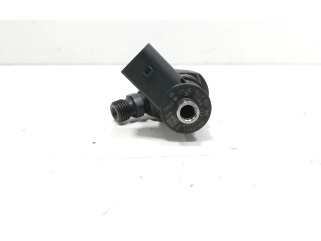 Форсунка 04L130277G Audi A3 S3 A3 Sportback 8P