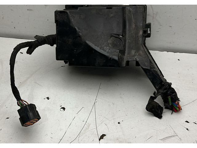 Блок предохранителей    Hyundai ix20    