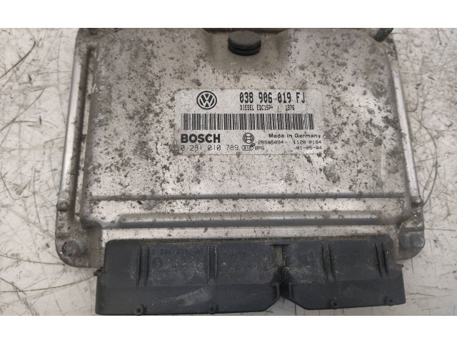 Блок управления двигателя 0281010789 Skoda Octavia Mk2 (1Z)
