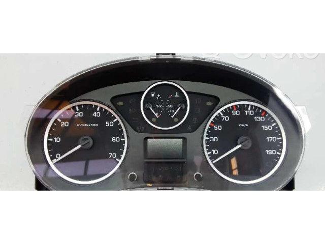 Přístrojová deska Peugeot Expert 2011 9801642080, E3-B3-15-4