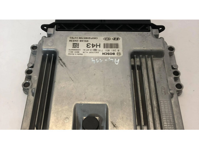 Řídící jednotka 391402A530, 0281031716 Hyundai i40 2015