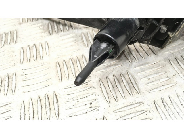 Зеркало (механическое) правое Mitsubishi Colt 2004-2008 года