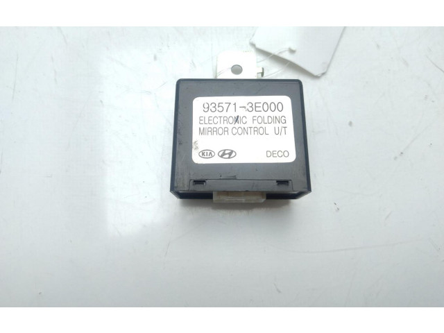 Блок управления двигателя 935713E000   KIA Sorento