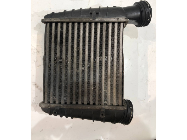 Интеркулер  3B0145806   Skoda Superb B5 (3U) 