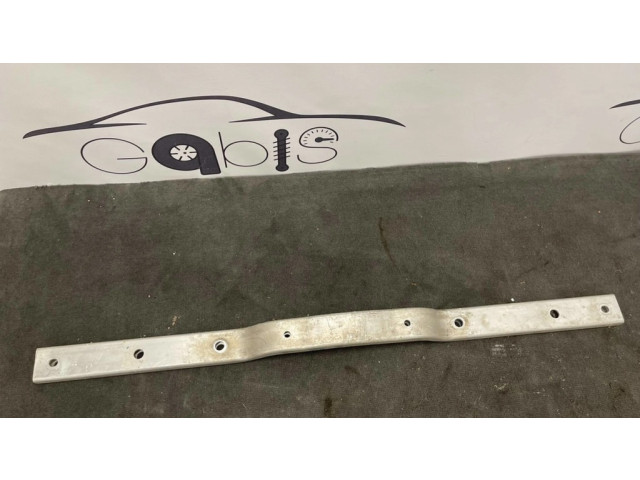 Другая часть передней ходовой части