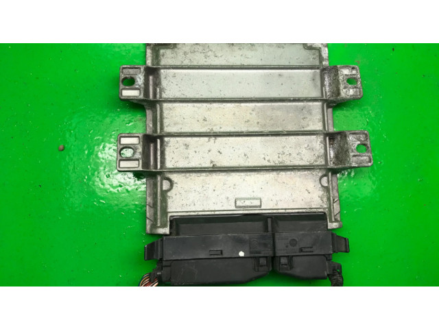 Блок управления двигателем Блок управления NNN100743, 4D740217 Rover 75