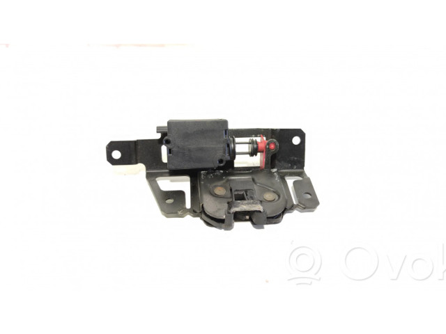 Zámek zadních dveří 51247026192 BMW 3 E46 2003