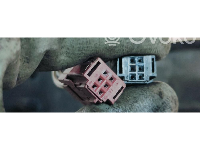 Зеркало электрическое        Peugeot 2008 I  2013 - 2019 года   