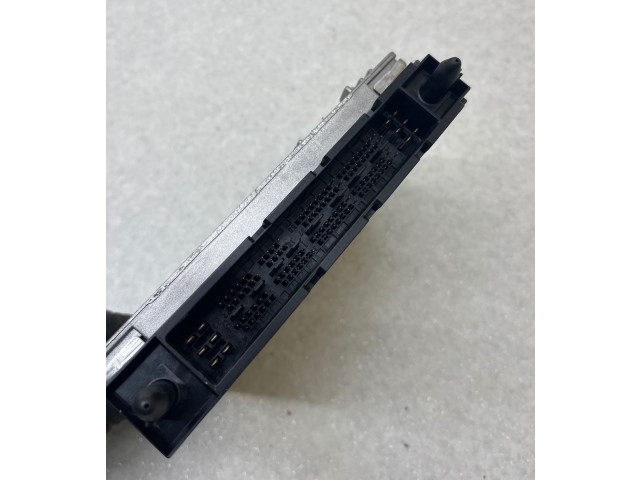 Блок управления двигателя 30637733A, 1039S00000   Volvo V70