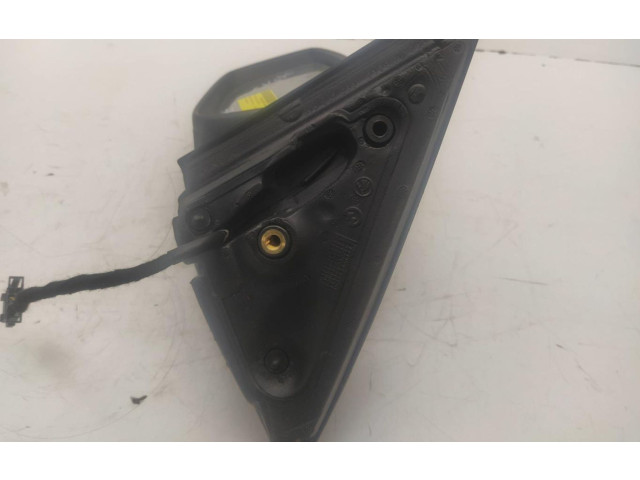 Зеркало электрическое        Skoda Fabia Mk3 (NJ)  2015 - 2021 года   