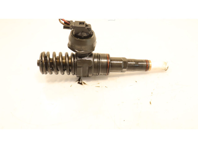 Форсунка 0414720037    Audi A3 S3 8L   