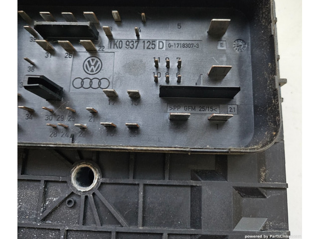 Блок предохранителей 1k0937125 Volkswagen Golf Plus