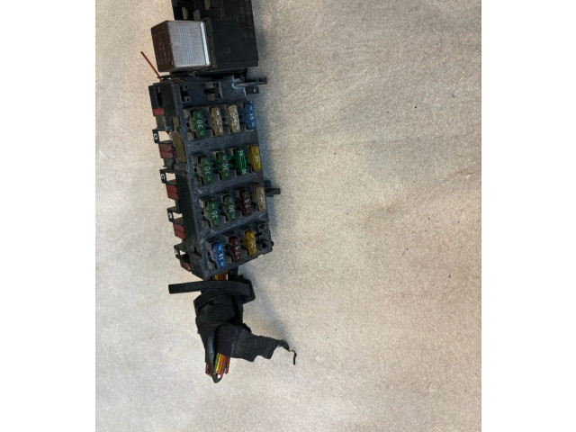 Pojistková skříňka 1405454840, A1405454840 Mercede-Benz S W140 1994