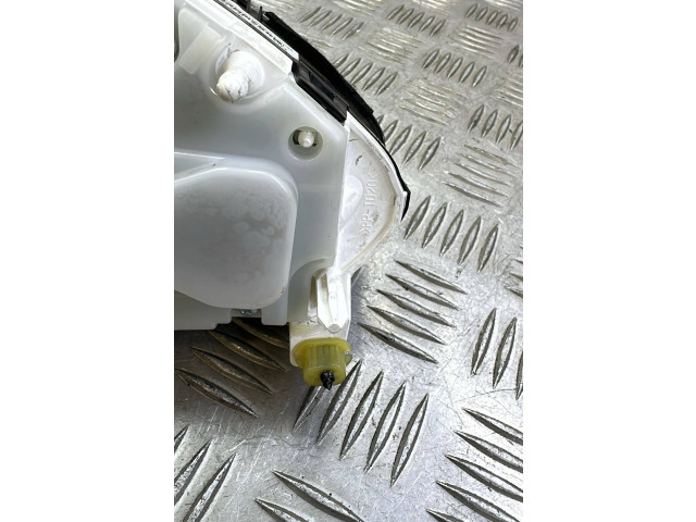 Панель приборов 9814039880, 9814697280 Peugeot 2008 I