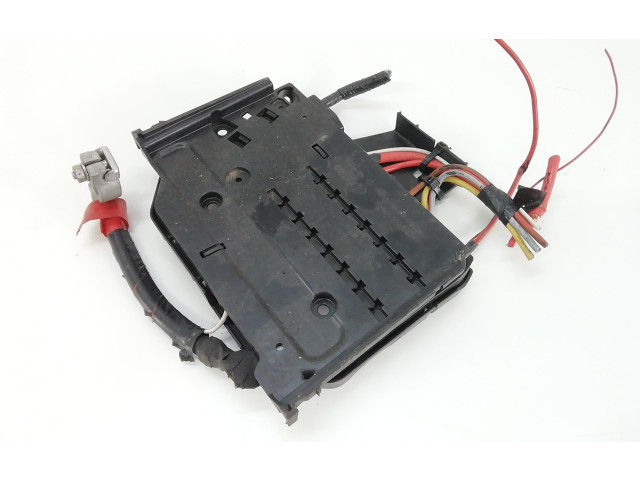 Блок предохранителей AV6T-14A067-BC, AV6T-14A067-BC Citroen C5