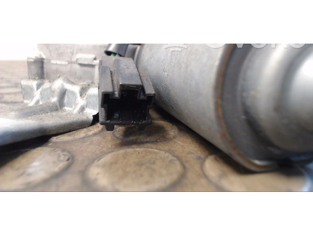 Моторчик заднего дворника 0390206514 Mitsubishi Carisma