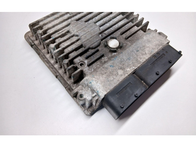 Блок управления двигателя 03L906023LP, 03L906023JH Skoda Octavia Mk3 (5E)