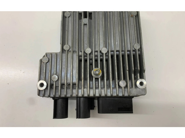 Řídící jednotka 971907156R Porsche Taycan 9J1 2021