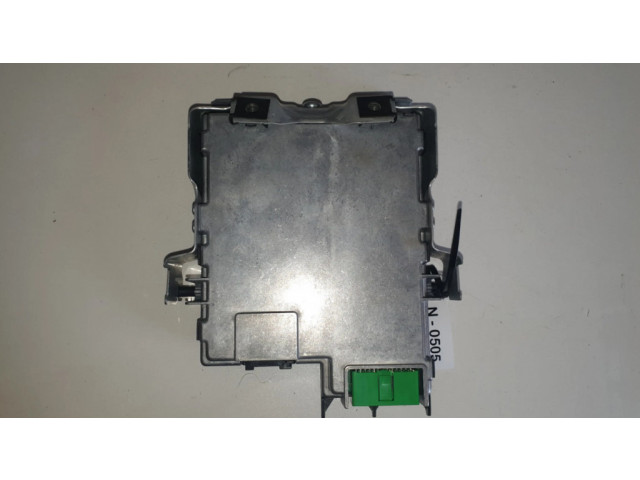 Tālruņa vadības bloks