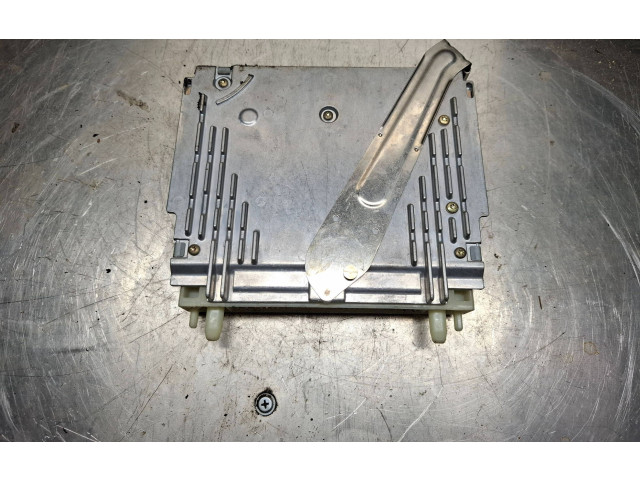 Блок управления двигателя 0281001802, P09183993   Volvo S70  V70  V70 XC