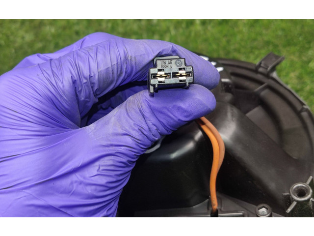 Вентилятор печки    5Q1819021B, T018602MH   Audi A3 S3 8V