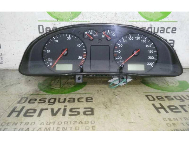 Přístrojová deska Volkswagen Passat Alltrack 1999 3B1919880C, 0090059