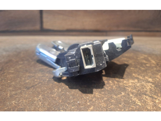 Zámek zadních dveří 4F5827505D   Audi A8 S8 D3 4E 2008